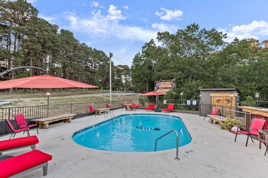 Stonegate Lodge King Bed Wifi 50 In Roku Tv Salt Water Pool Room # 101 Юрика-Спрінгс Екстер'єр фото